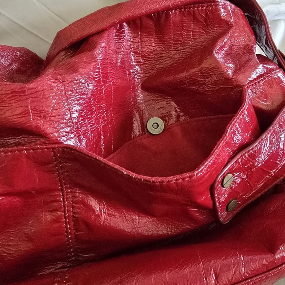 MATT & NAT~ Red Women's Bag - Picture 9 of 9